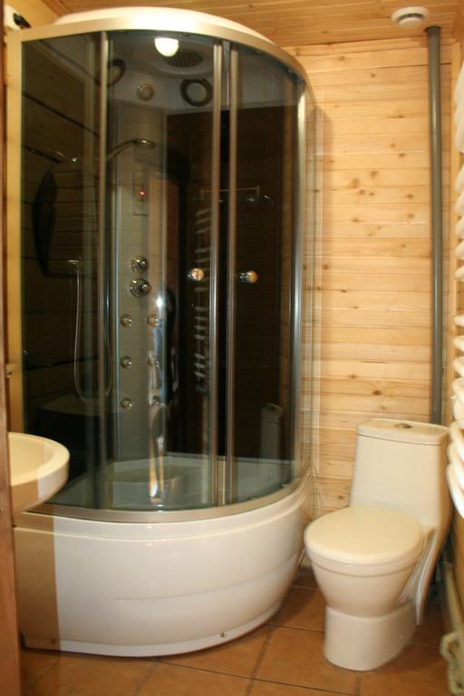 Bozhena Hotel Mykulychyn Eksteriør billede