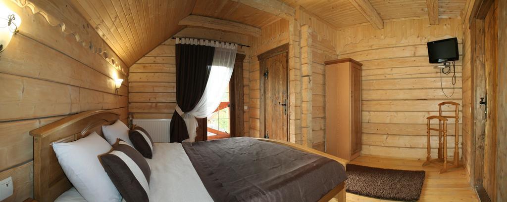 Bozhena Hotel Mykulychyn Eksteriør billede