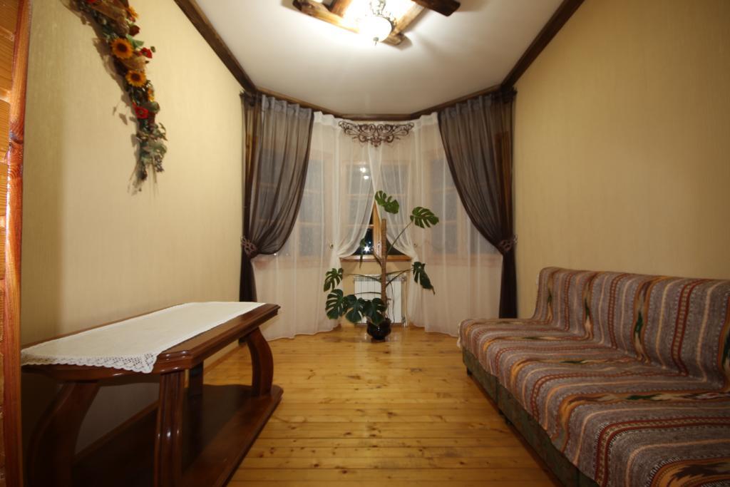 Bozhena Hotel Mykulychyn Eksteriør billede