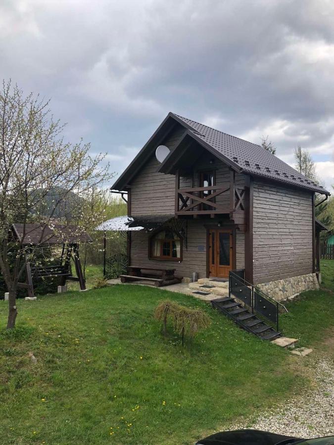 Bozhena Hotel Mykulychyn Eksteriør billede
